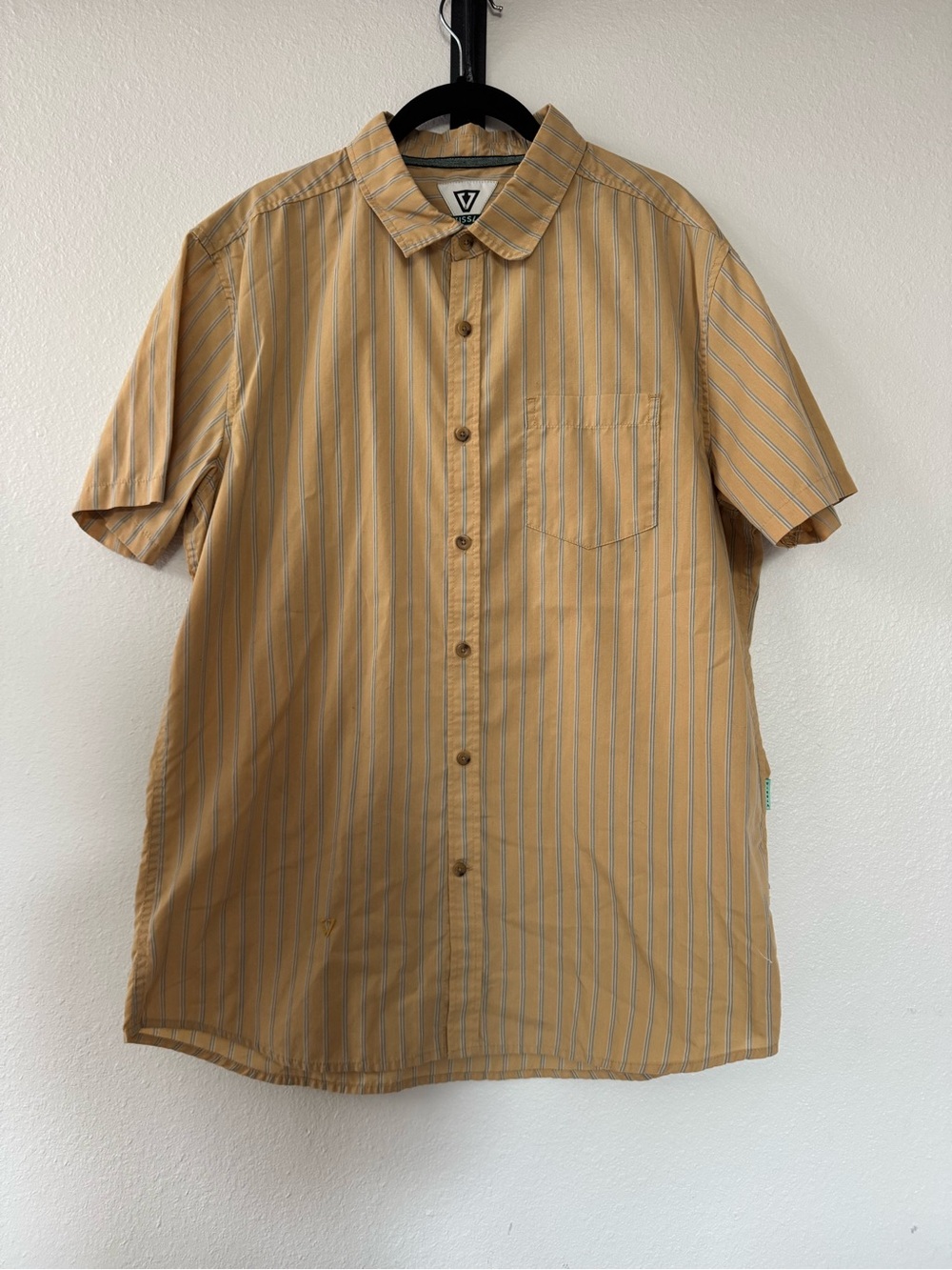 VISSLA Short Sleeve Tan Stripe Button-Down Shirt
